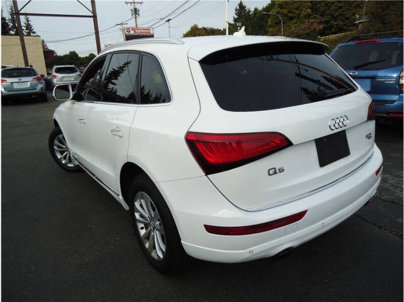 2015 Audi Q5 2.0T quattro Premium Plus