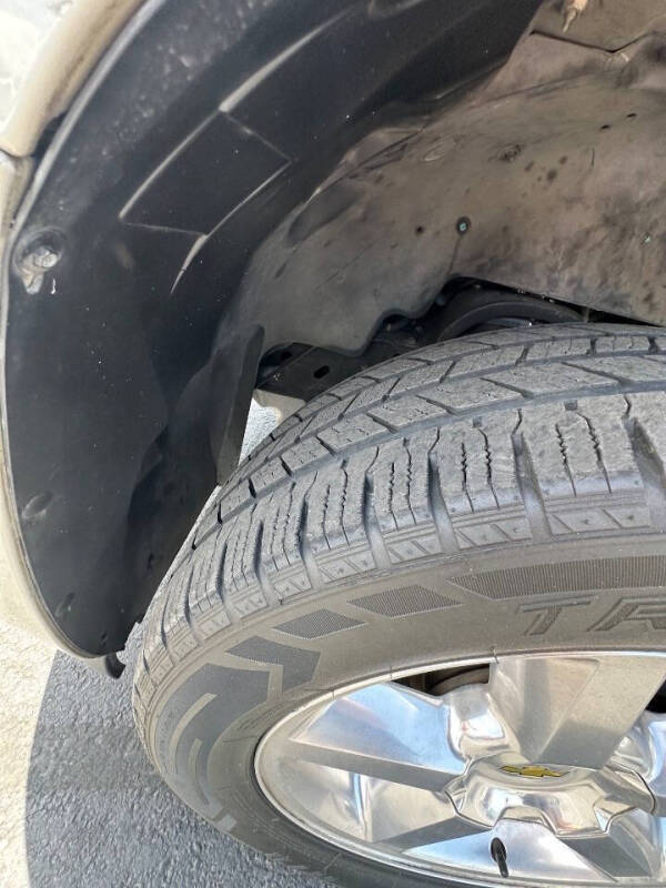 2013 Chevrolet Suburban LTZ