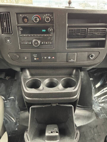 2019 GMC Savana 2500