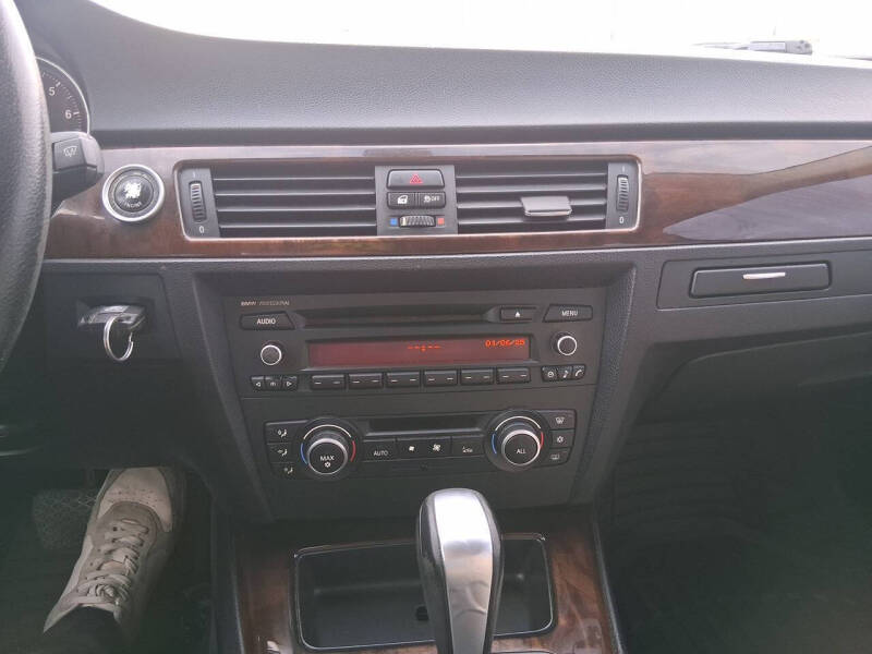 2011 BMW 3 Series 328i