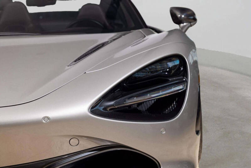 2020 McLaren 720S Spider Luxury
