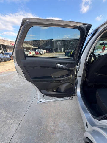 2017 Ford Edge SE
