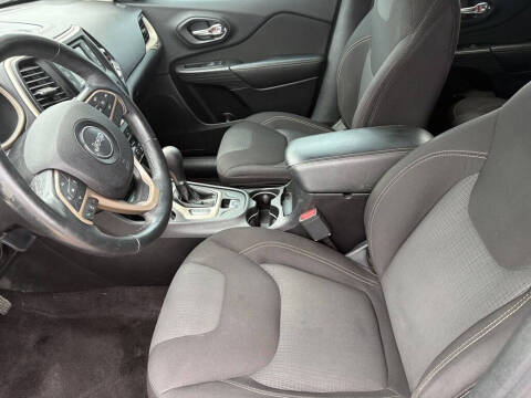2017 Jeep Cherokee Latitude