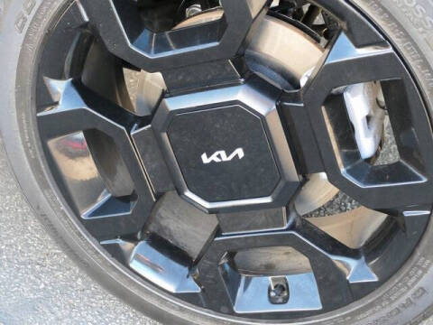 2024 Kia Sorento X-Line EX