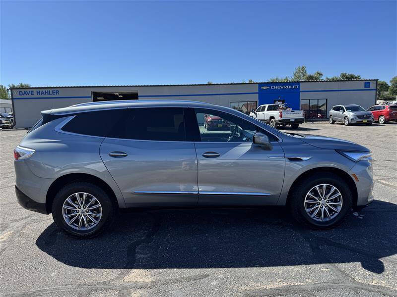 2023 Buick Enclave Premium