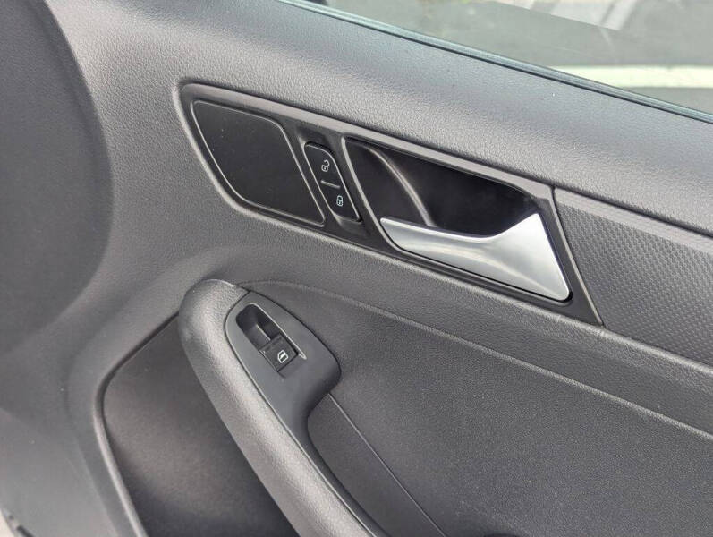 2016 Volkswagen Jetta