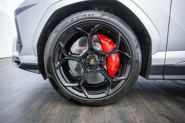 2022 Lamborghini Urus