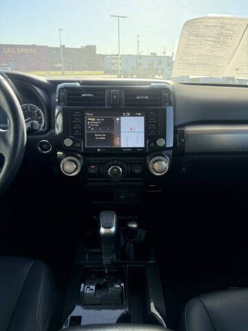 2020 Toyota 4Runner SR5