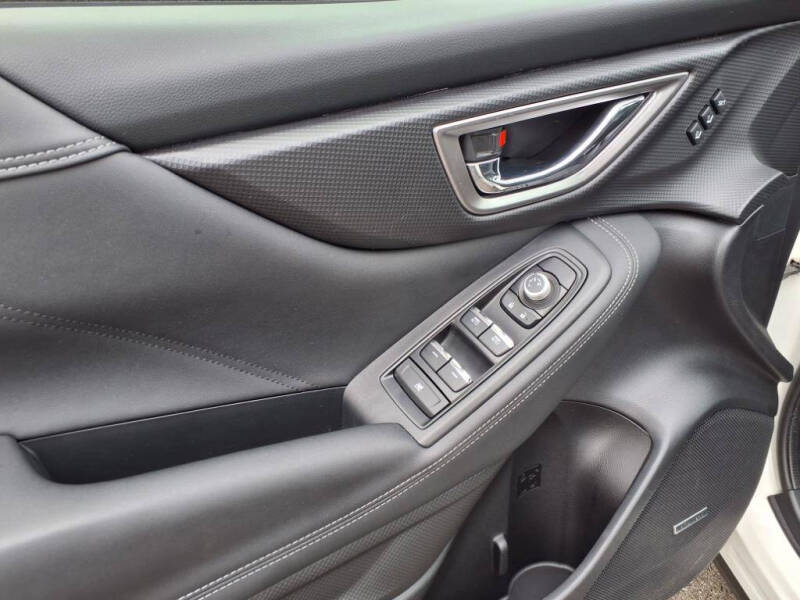 2023 Subaru Forester Touring