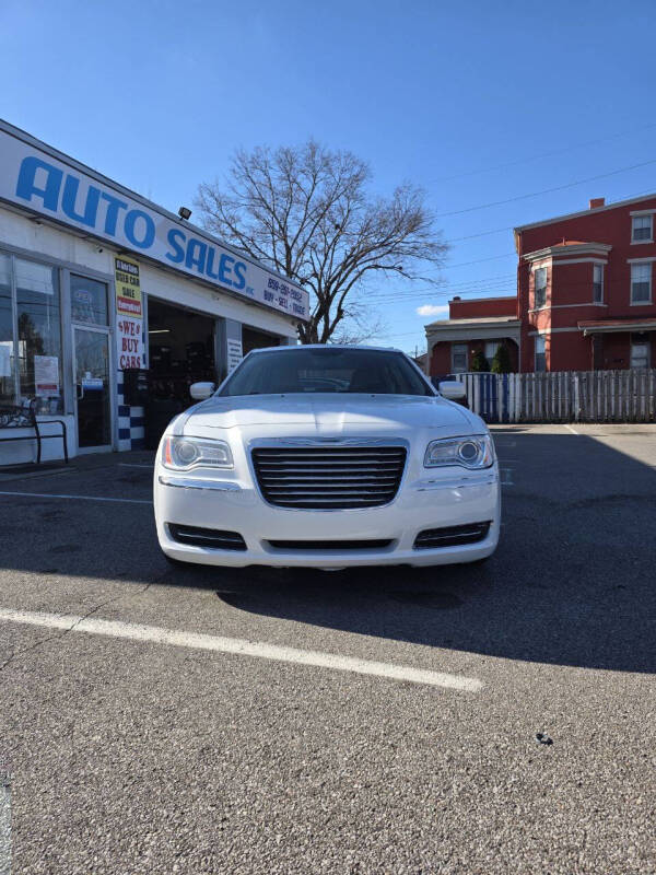 2013 Chrysler 300