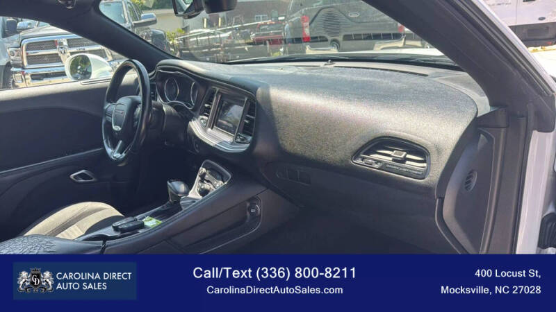 2019 Dodge Challenger SXT