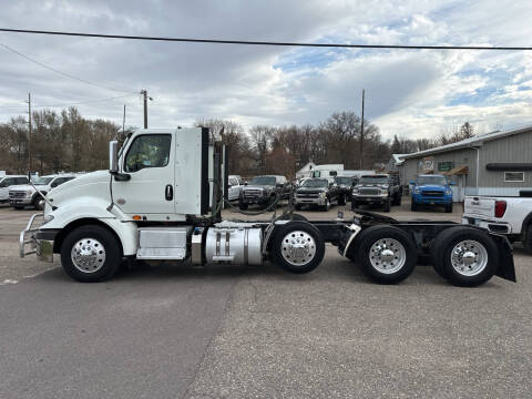 2021 International RH613