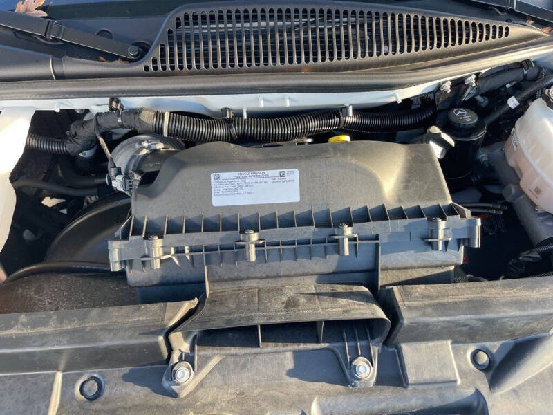 2023 Chevrolet Express 2500