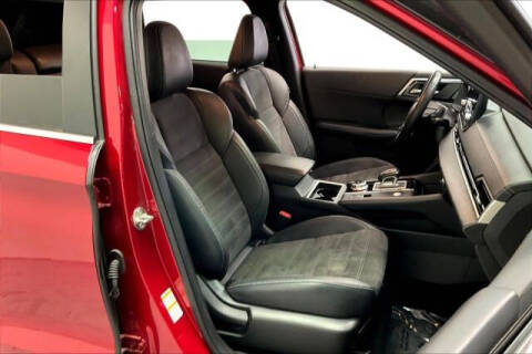 2023 Mitsubishi Outlander SE