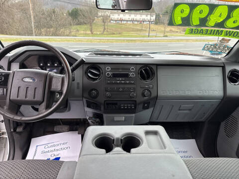 2011 Ford F-250 Super Duty XL