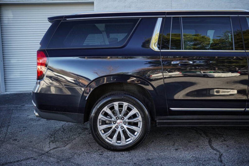 2023 GMC Yukon XL Denali