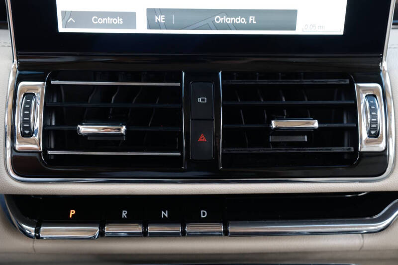 2021 Lincoln Navigator L Reserve