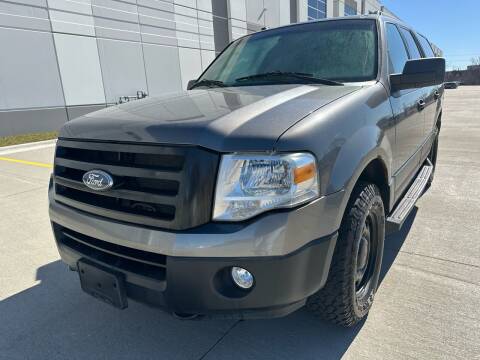 2011 Ford Expedition for sale at ELMHURST  CAR CENTER in Elmhurst IL