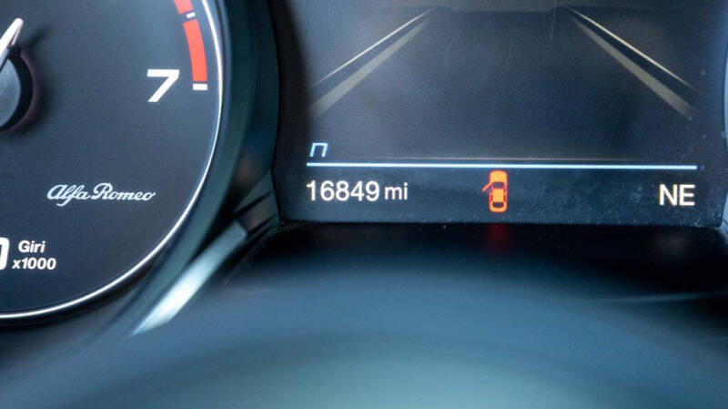 2022 Alfa Romeo Stelvio Sprint