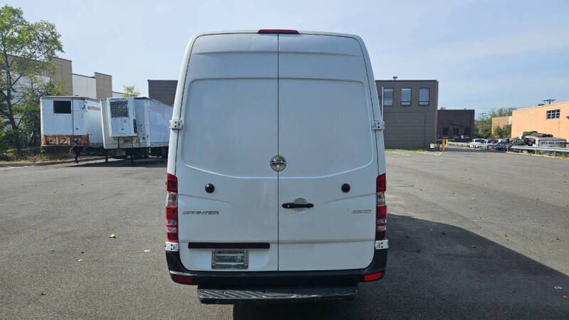 2017 Freightliner Sprinter 2500