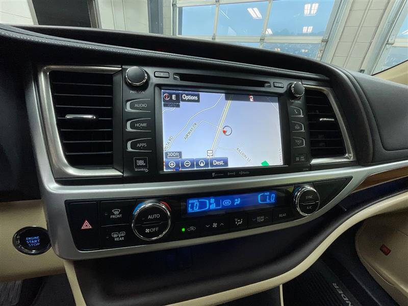 2017 Toyota Highlander Limited Platinum