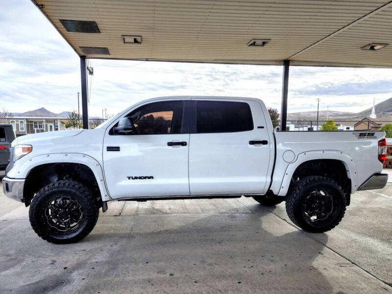 2017 Toyota Tundra