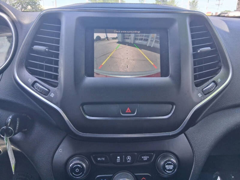 2019 Jeep Cherokee Latitude