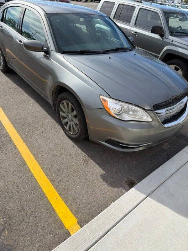 2013 Chrysler 200 Touring