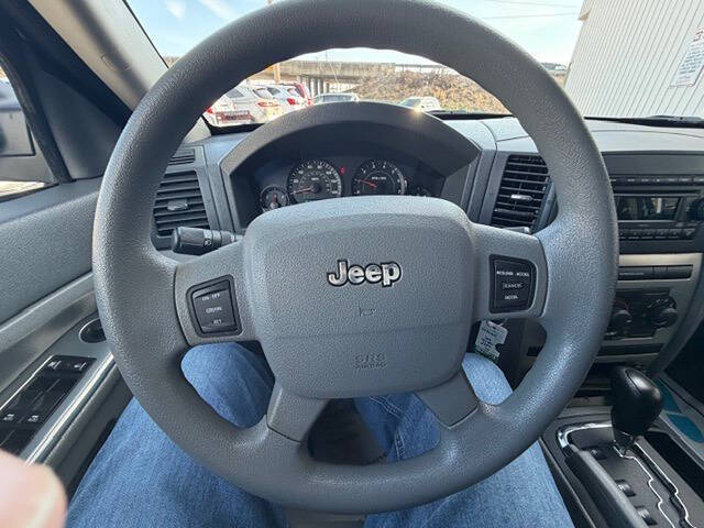 2006 Jeep Grand Cherokee Laredo