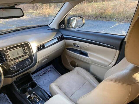 2016 Mitsubishi Outlander GT