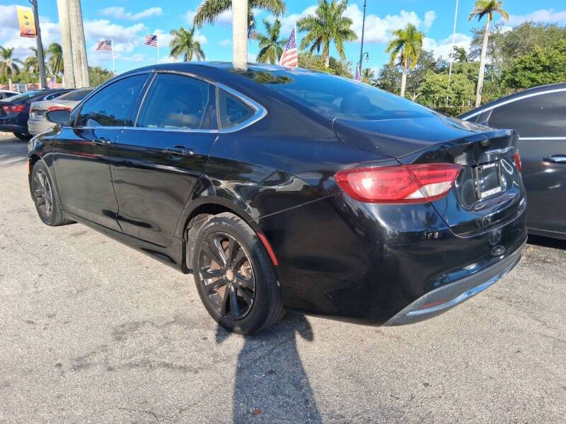 2015 Chrysler 300 Limited