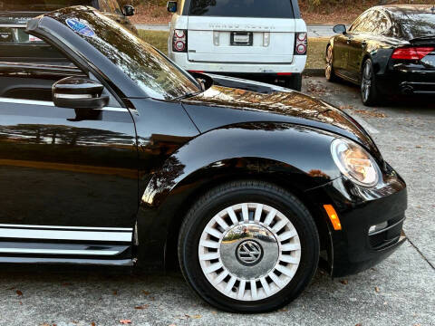 2013 Volkswagen Beetle Convertible 2.5L 50s Edition