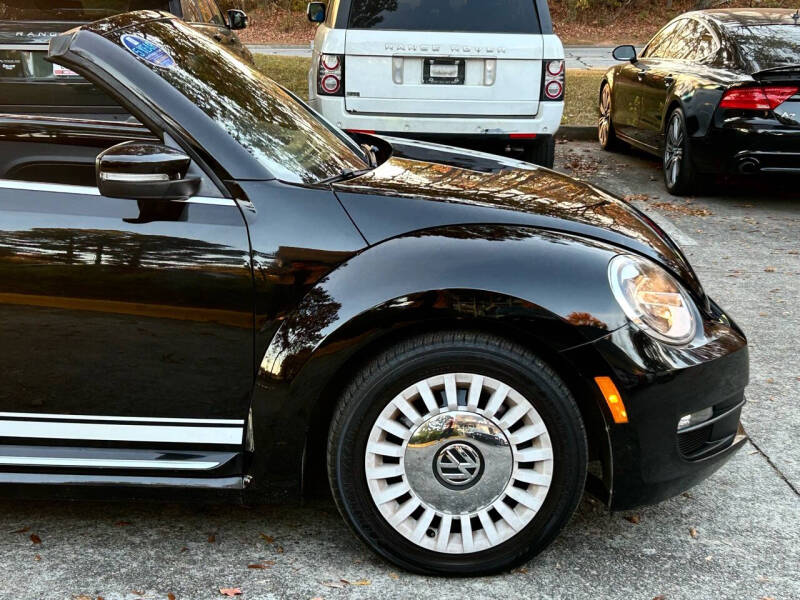 2013 Volkswagen Beetle Convertible 2.5L 50s Edition