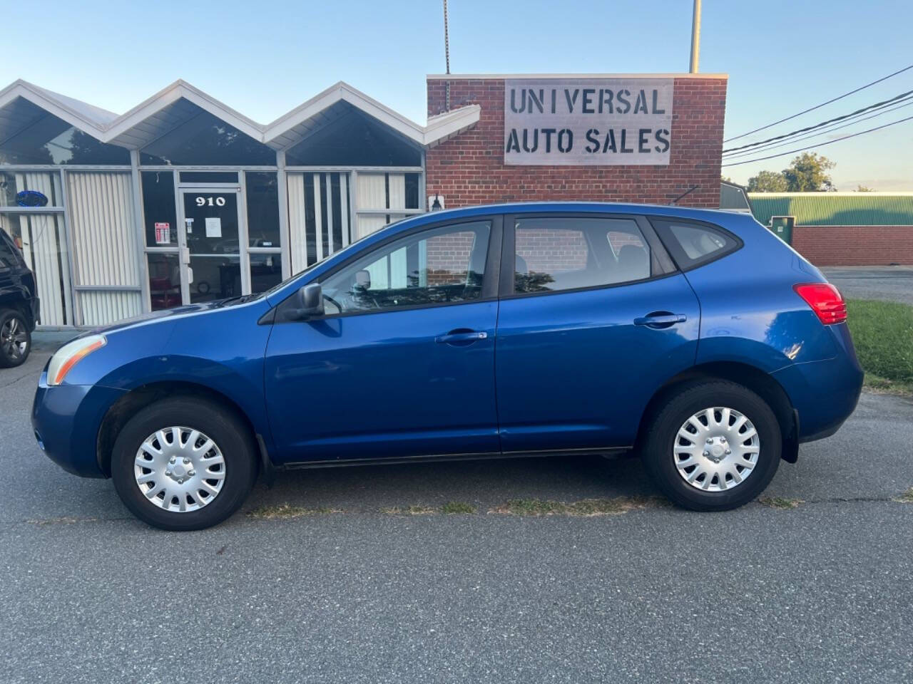 2008 Nissan Rogue for sale at Universal Auto Sales LLC in Burlington, NC