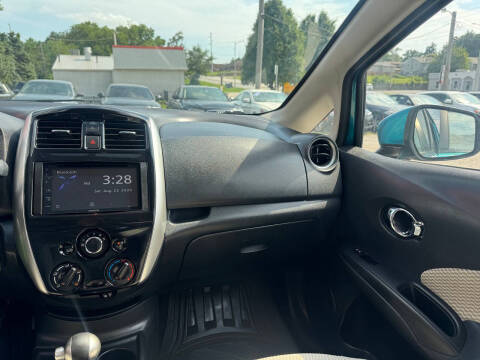 2015 Nissan Versa Note SV