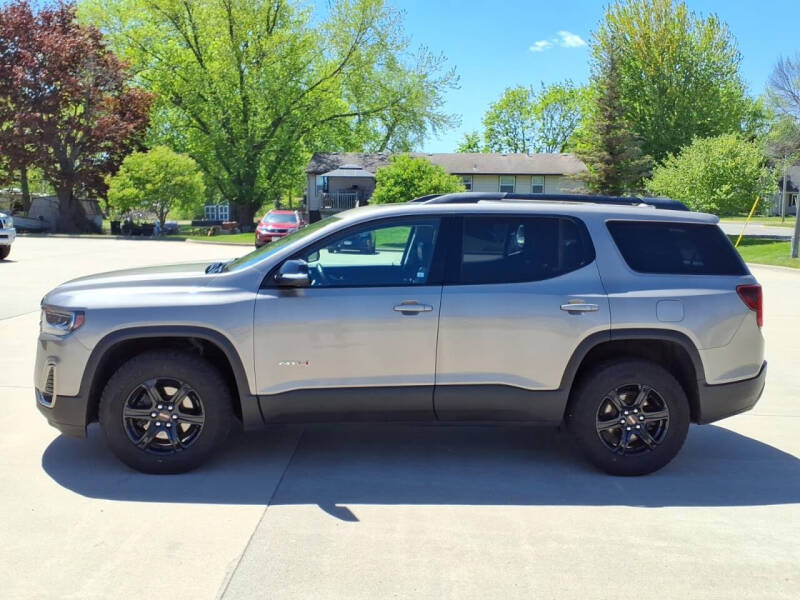 2023 GMC Acadia AT4