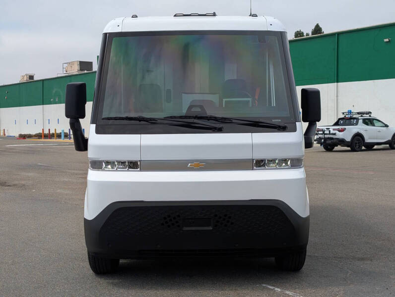 2025 Chevrolet BrightDrop 400