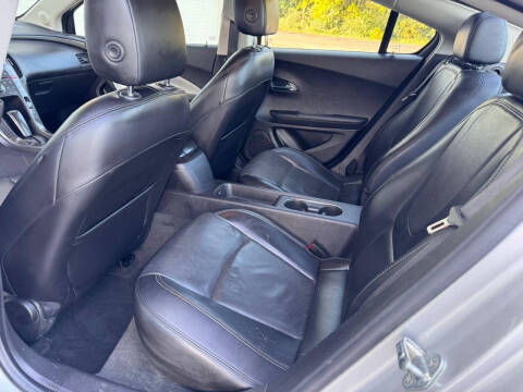 2011 Chevrolet Volt Premium