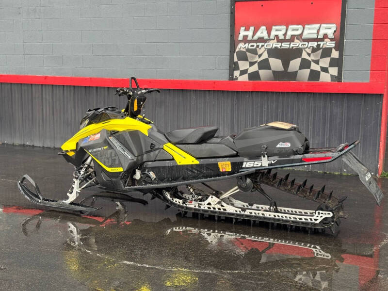 2017 Ski-Doo Summit 850 SP 165