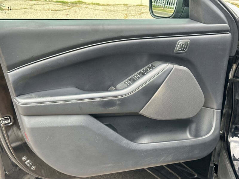 2021 Ford Mustang Mach-E California Route 1