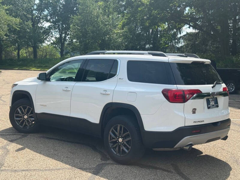2019 GMC Acadia SLT-1
