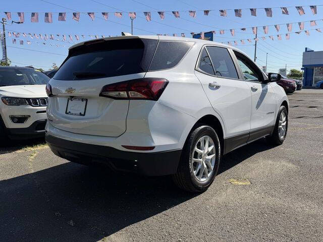2024 Chevrolet Equinox LS