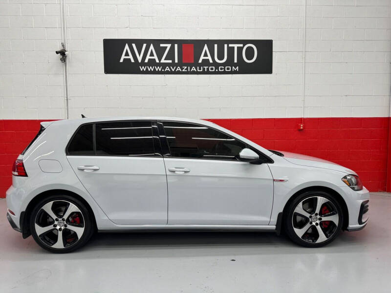 New 2024 Volkswagen Golf GTI 2.0T SE 4D Hatchback in Harrisburg