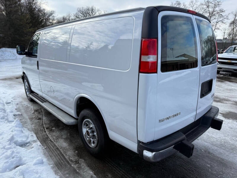2023 GMC Savana 2500