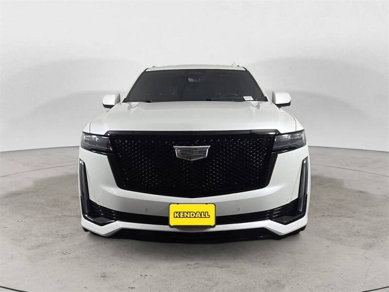 2023 Cadillac Escalade Sport