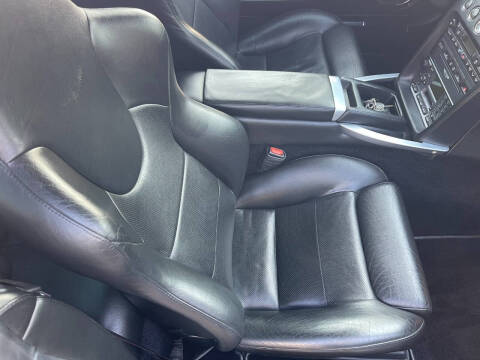 2005 Aston Martin V12 Vanquish S