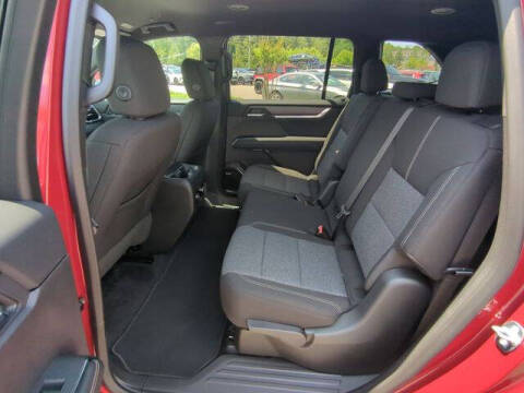 2025 GMC Acadia Elevation