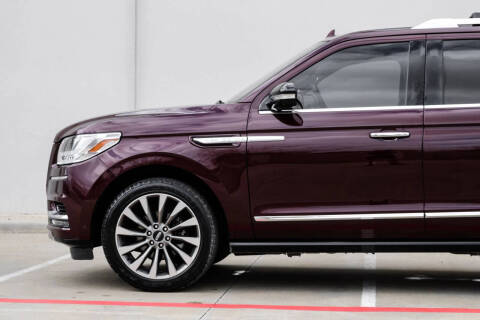 2019 Lincoln Navigator Select