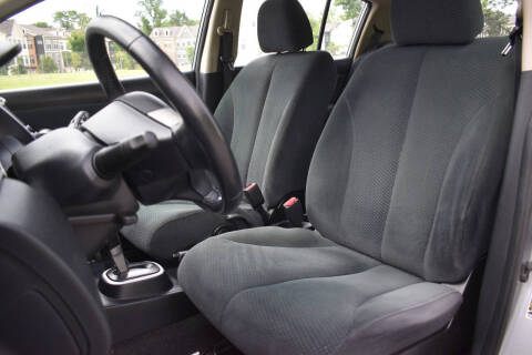 2012 Nissan Versa 1.8 S