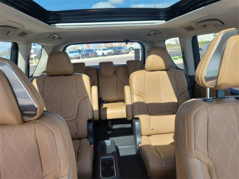 2025 Infiniti QX80 Sensory